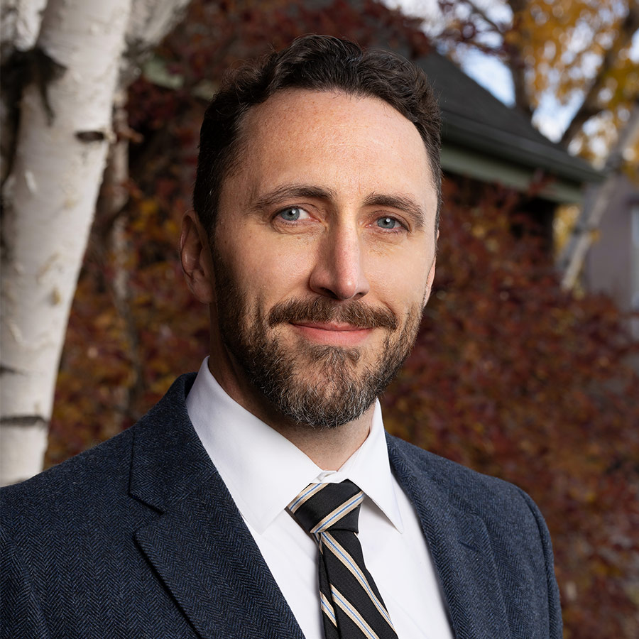 TSWK - Patric Riley portrait